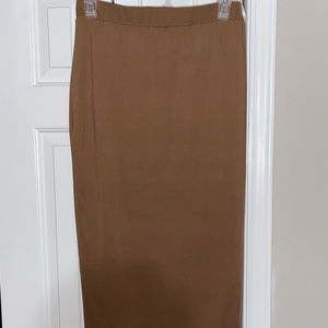 long pencil skirt